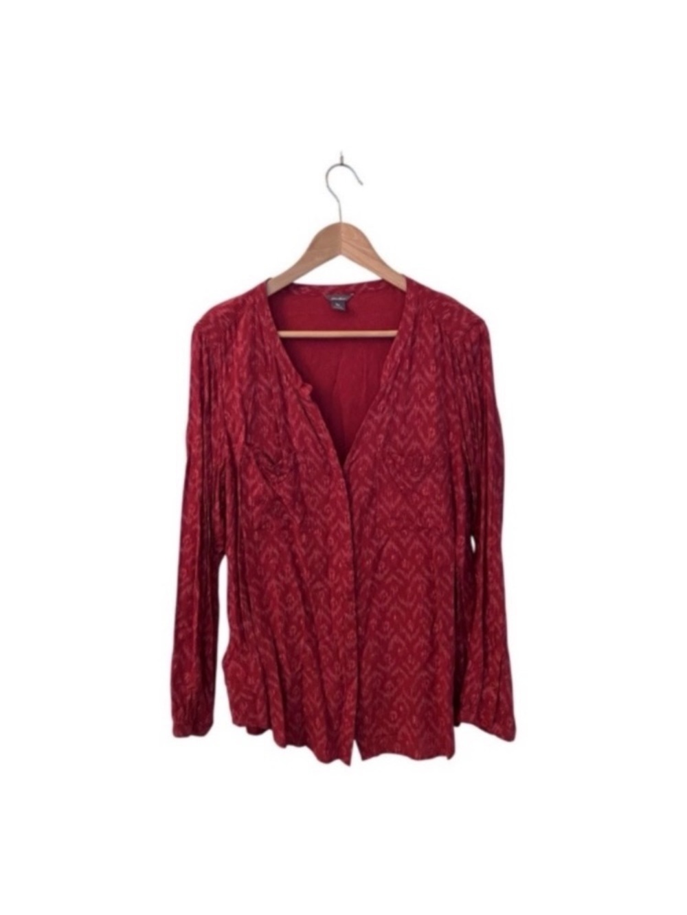 Eddie Bauer Red Long-Sleeve V-Neck Blouse size L